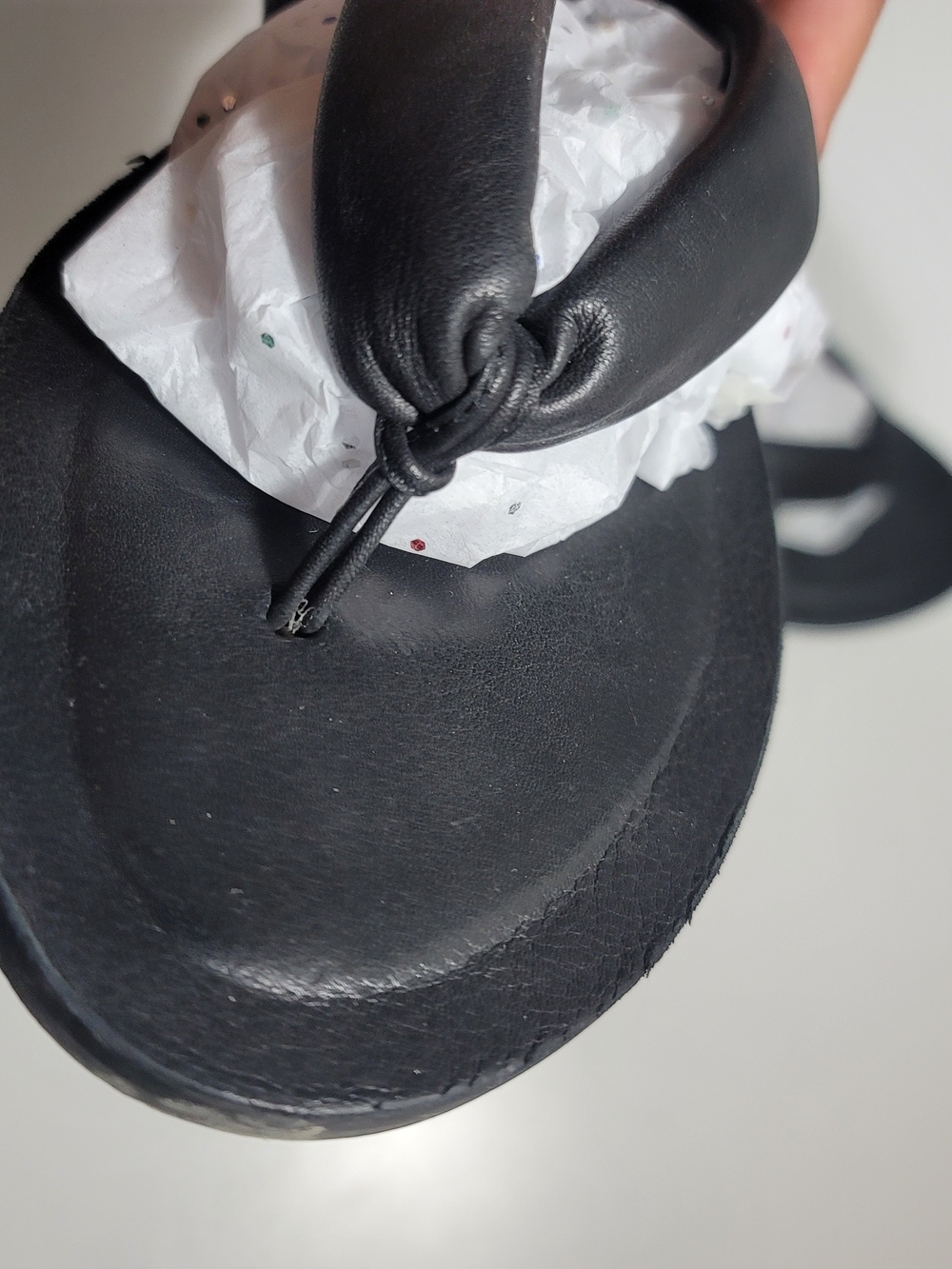 Eileen Fisher Black Leather Thong Sandals - Picture 4 of 5